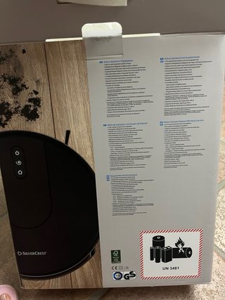 Robot aspirapolvere e lavapavimenti SilverCrest