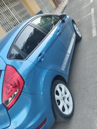 Ford fiesta econetic  2011