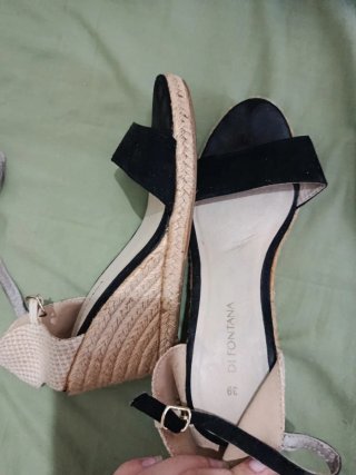 Sandalias DI FONTANA Beige y Negro
