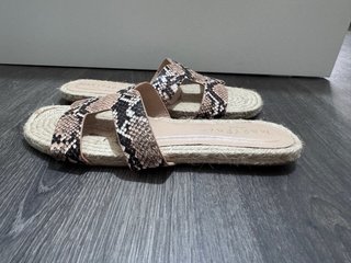 Sandalias Marypaz Talla 38 Serpiente