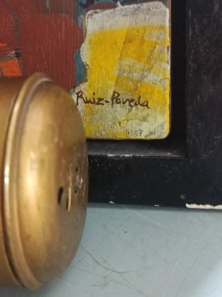 Reloj de sobremesa antiguo raro, lupa. A restaurar