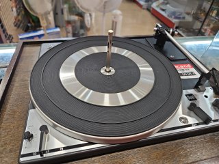 Tocadiscos Dual 1211 con aguja Shure