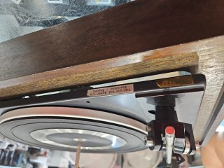 Tocadiscos Dual 1211 con aguja Shure