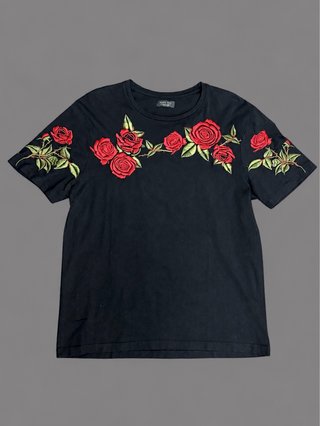 Camiseta Zara Negra Bordado Flores Talla L