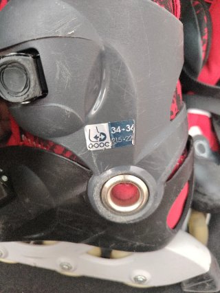 Patines en línea Oxelo rojos y negros