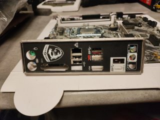 Placa Base MSI B250M Bazooka + Intel Core i5-7600K