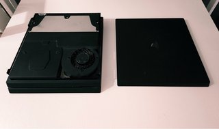 Sony PS4 Pro 1TB negra