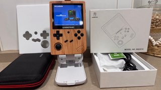 Consola Portátil Anbernic RG351V