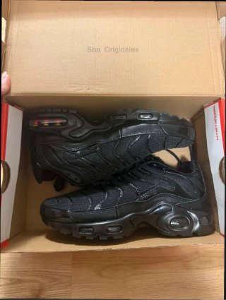 Nike Air Max TN Plus Negras Talla 39