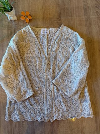 Kimono Zara Niña Encaje Beige