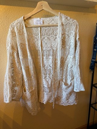 Kimono Zara Niña Encaje Beige
