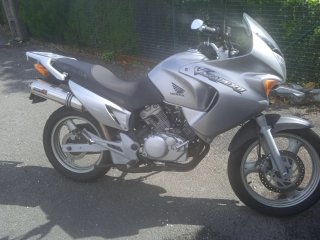 Cambio honda varadero de 125cc qe no sea otra moto