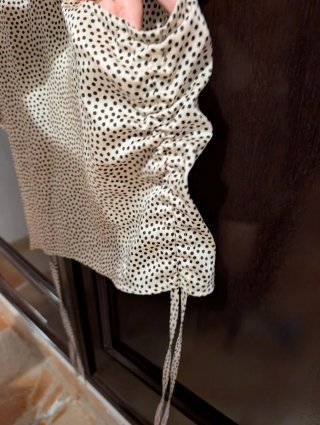 Top lunares beige y negro talla S