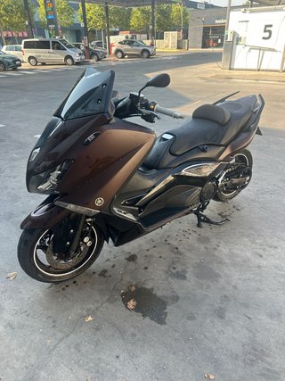 Yamaha TMAX 530 Maxi Scooter