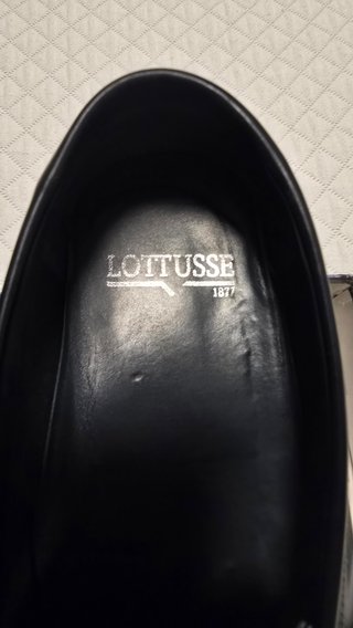 Mocasines Lottusse piel negra talla 45,5