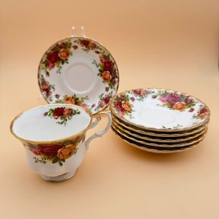 Taza y Platillo Royal Albert Old Country Roses