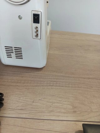 Máquina de coser REAL Mod. 510