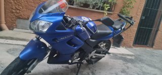 Honda CBR 125R Azul