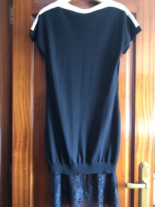 Vestido negro detalles en blanco y encaje
