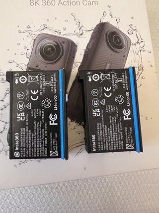 Insta360 X4 + 3 Bat Originales + Accesorios + Caja