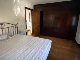 ALQUILER DE HABITACION EN URBINA