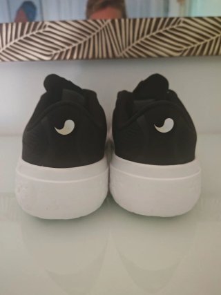 Zapatillas NAW barefoot negras talla 40