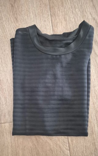 Camiseta Rejilla Transparente Negra