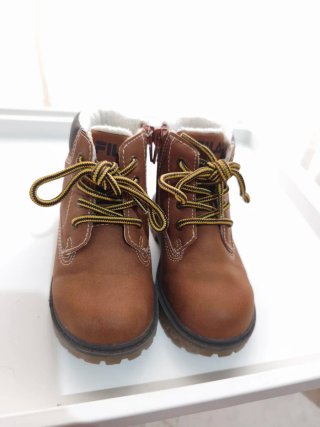 Botas Camel niño talla 23
