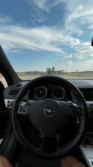 OPEL ASTRA H GTC