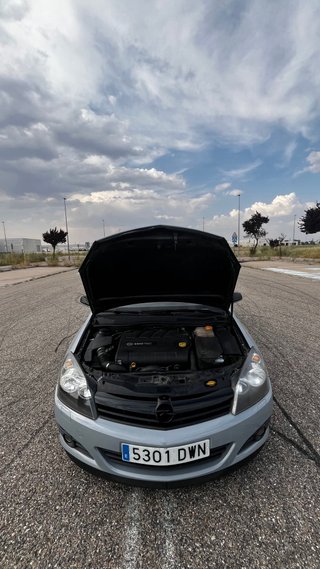 OPEL ASTRA H GTC