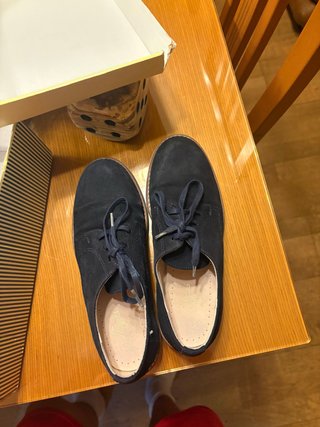 Zapatillas comunión azul estan como nuevas