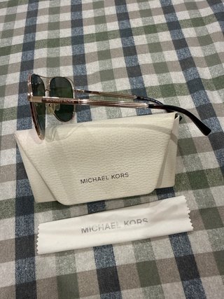 Gafas de sol Michael Kors mujer doradas moradas