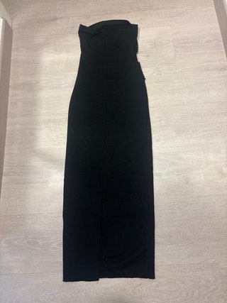 Vestido largo palabra de honor ajustado negro