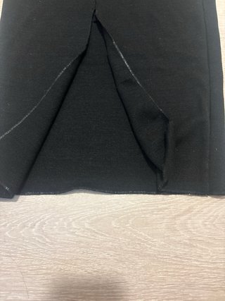 Vestido largo palabra de honor ajustado negro