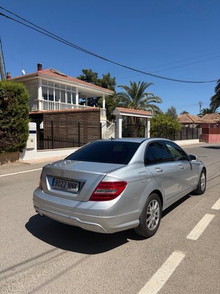 Mercedes-Benz Clase C 2011