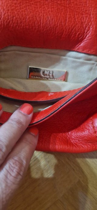 Bolso Piel Rojo Carolina Herrera Cadena Dorada