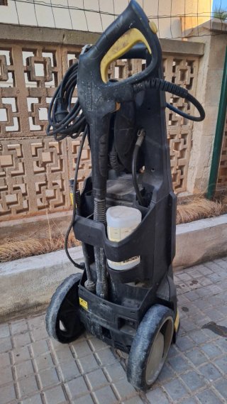 Hidrolimpiadora Karcher K7 Premium