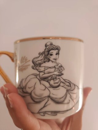 Taza de porcelana Belle Disney