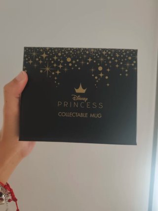 Taza de porcelana Belle Disney