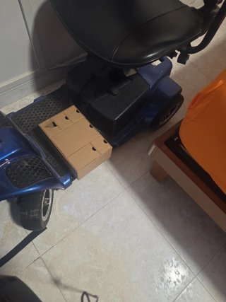 Scooter Eléctrico Azul Poco Uso