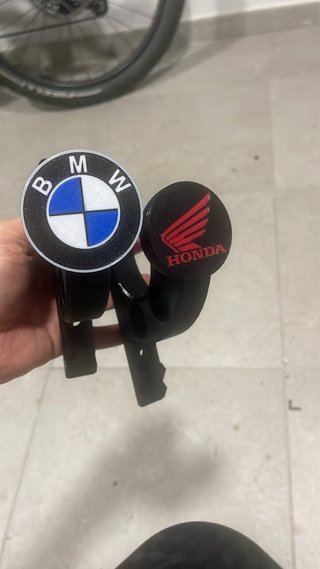 Soporte para casco y llaves Honda