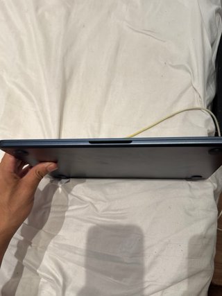 MacBook Air M2 (2022) 8GB RAM