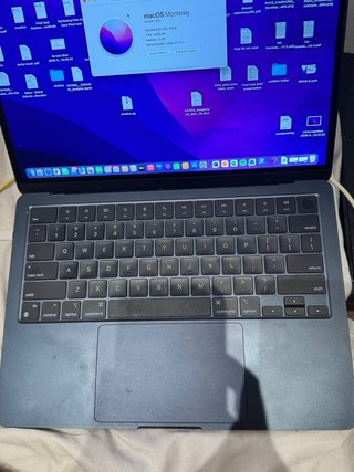 MacBook Air M2 (2022) 8GB RAM
