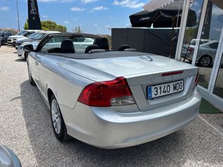 Volvo C70 2010