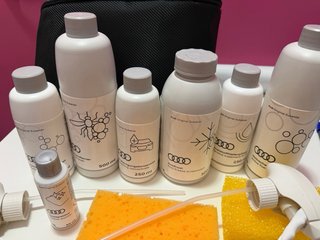 Kit Limpieza Audi nuevo sin estrenar