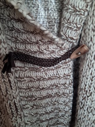 Chaqueta punto lana gruesa jaspeada beige y marrón