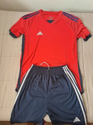 Conjunto Adidas Fútbol Camiseta y Pantalón Corto