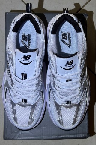 Sneakers New Balance 530 Bianco Argento Unisex 40