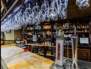 Restaurante y hotel