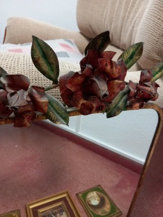 Espejo decorativo con 3 cuadros pequeños